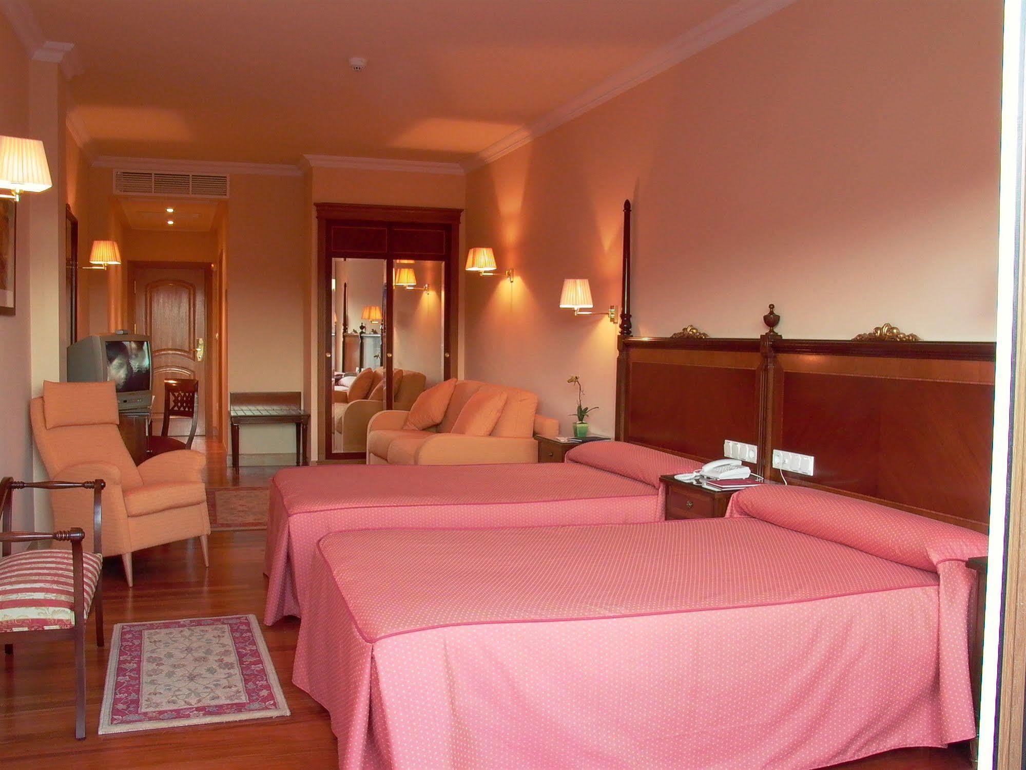 Hotel Armine Basauri Dış mekan fotoğraf